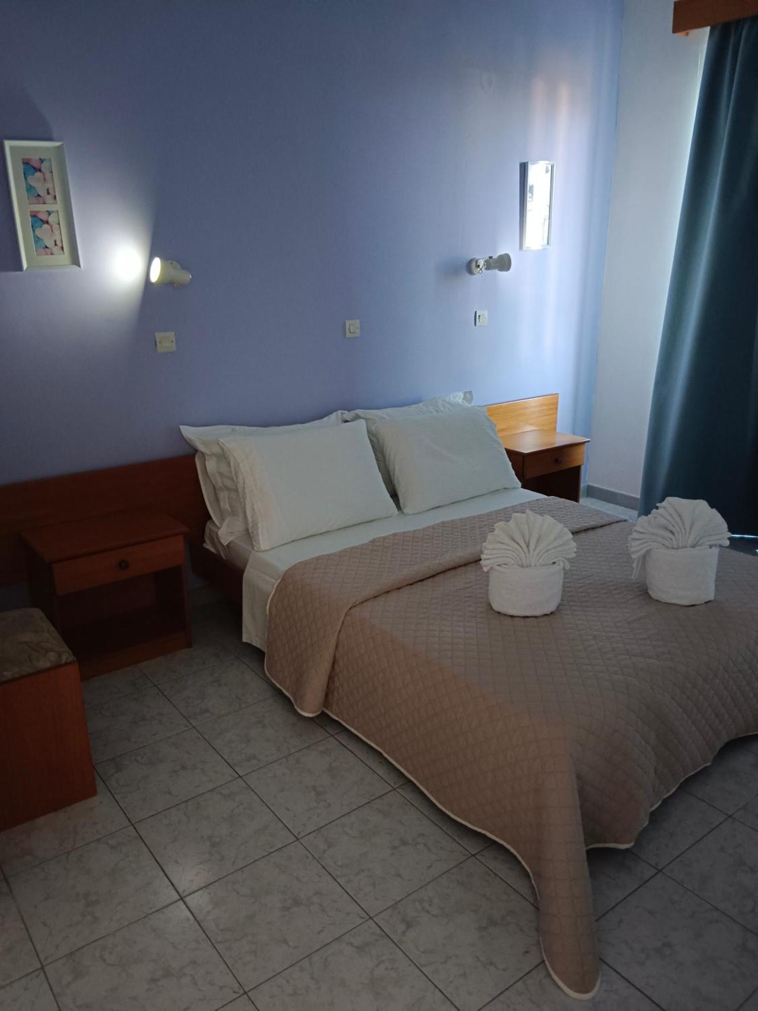 Pyrgos Hotel Apartments Kremastí Exterior photo